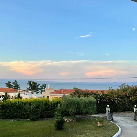 Sea View House Apartment