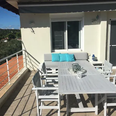 Sea View House Lantställe