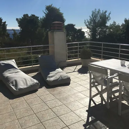 Sea View House Country house *