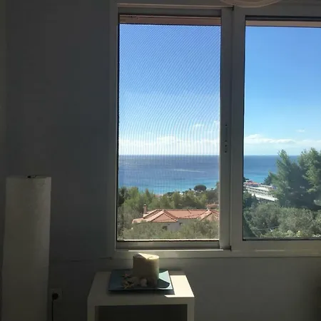 Sea View House