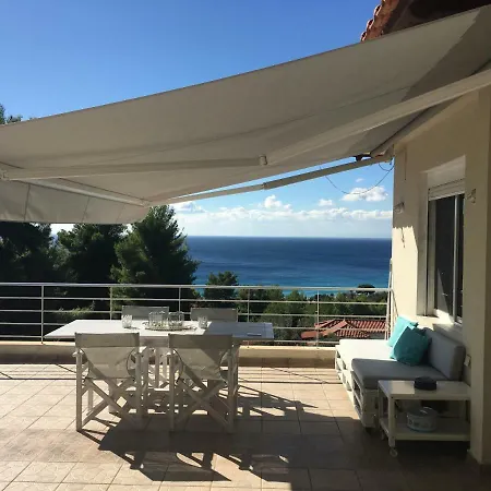 Country house Sea View House Mola Kalyva